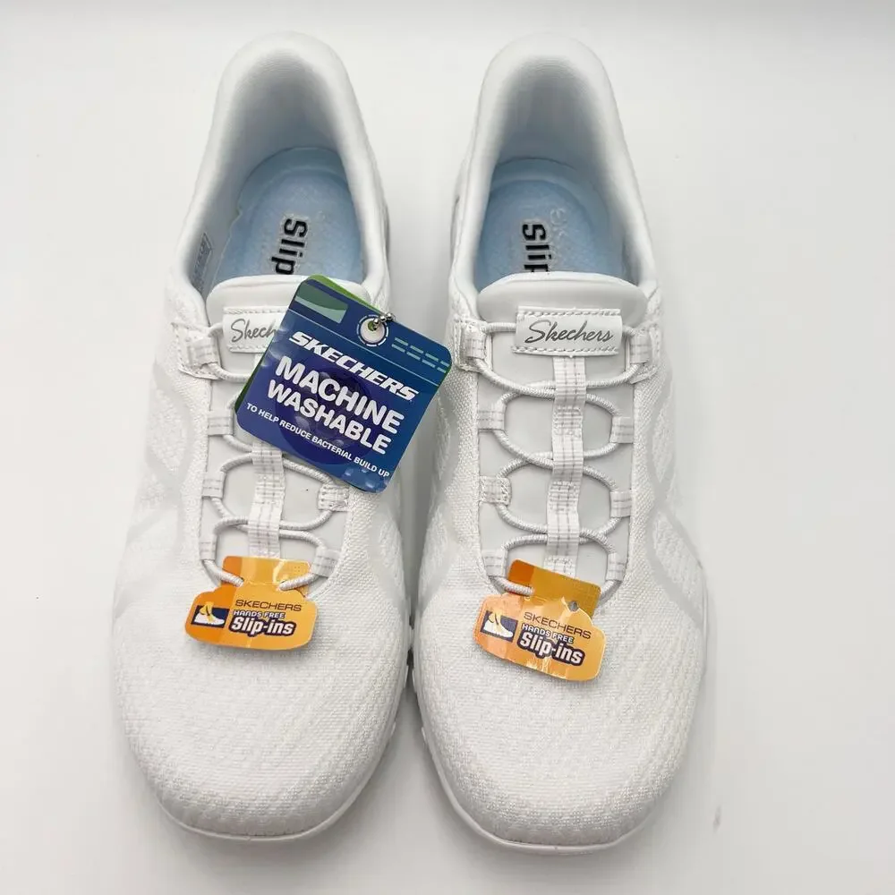 Skechers Slip Ins Womens Breathe Easy Knitty Waves Sneakers Size 9 White NIB